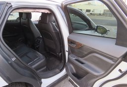 2017 Jaguar F-PACE - Thumbnail 23