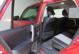 2016 Toyota 4Runner - Thumbnail 25