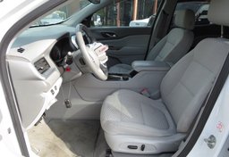 2019 GMC Acadia - Thumbnail 33