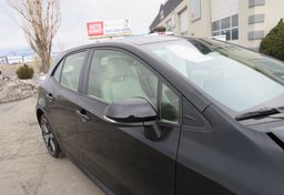 2022 Toyota Corolla Hatchback - Thumbnail 15