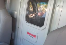 2022 Ford E-Series Cutaway - Thumbnail 20