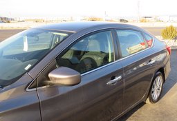 2019 Nissan Sentra - Thumbnail 17