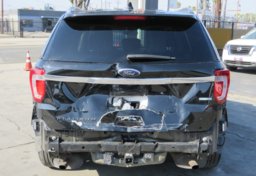 2016 Ford Explorer - Thumbnail 9