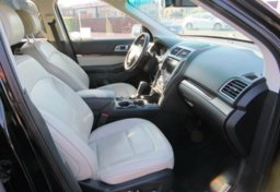 2016 Ford Explorer - Thumbnail 30