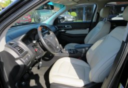 2016 Ford Explorer - Thumbnail 25
