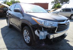 2016 Toyota Highlander - Thumbnail 2