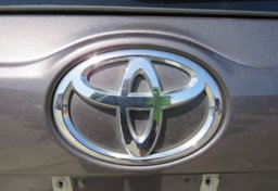 2016 Toyota Highlander - Thumbnail 21