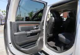 2017 Ram 2500 - Thumbnail 31