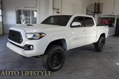 Picture of 2021 Toyota Tacoma