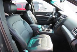 2017 Ford Explorer - Thumbnail 22