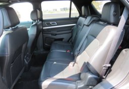 2017 Ford Explorer - Thumbnail 28