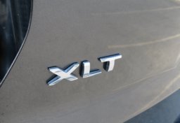 2017 Ford Explorer - Thumbnail 18