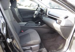 2020 Toyota C-HR - Thumbnail 27