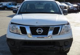 2019 Nissan Frontier - Thumbnail 9