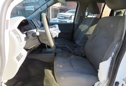 2019 Nissan Frontier - Thumbnail 23