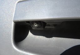 2019 Nissan Frontier - Thumbnail 17