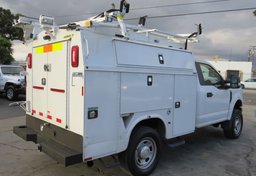 2019 Ford Super Duty F-350 SRW - Thumbnail 10