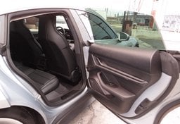 2021 Porsche Taycan - Thumbnail 29