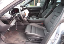 2021 Porsche Taycan - Thumbnail 24