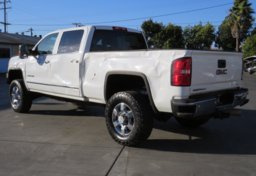 2018 GMC Sierra 2500HD - Thumbnail 7