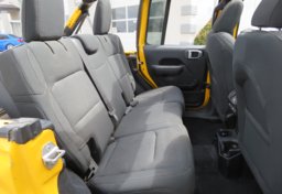 2019 Jeep Wrangler Unlimited - Thumbnail 20