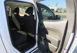 2019 Chevrolet Colorado - Thumbnail 25