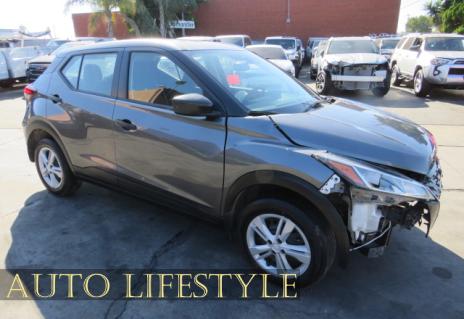 Picture of 2023 Nissan Kicks