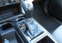 2021 Toyota Tacoma - Thumbnail 33