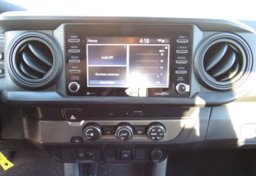 2021 Toyota Tacoma - Thumbnail 32