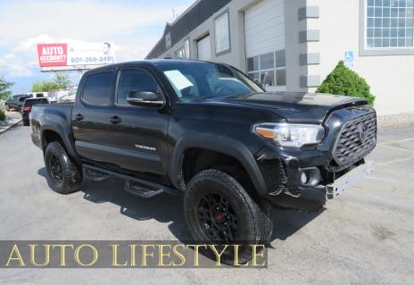 Picture of 2020 Toyota Tacoma 4WD