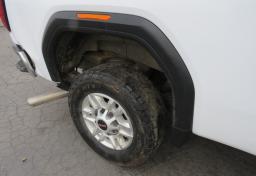 2022 GMC Sierra 2500HD - Thumbnail 19