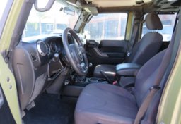 2013 Jeep Wrangler Unlimited - Thumbnail 20