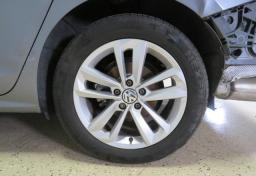 2021 Volkswagen Passat - Thumbnail 18