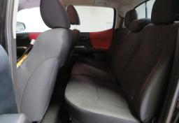 2016 Toyota Tacoma - Thumbnail 26