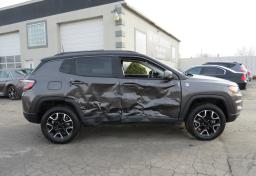 2021 Jeep Compass - Thumbnail 10