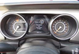 2021 Jeep Wrangler - Thumbnail 34