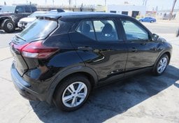 2021 Nissan Kicks - Thumbnail 5