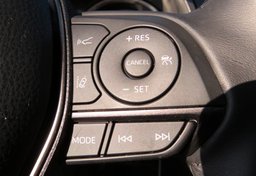 2021 Toyota Camry - Thumbnail 33