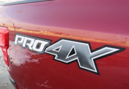 2018 Nissan Titan - Thumbnail 21