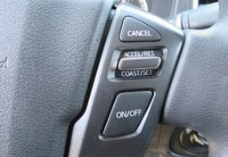 2022 Nissan Frontier - Thumbnail 31