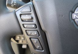 2022 Nissan Frontier - Thumbnail 30