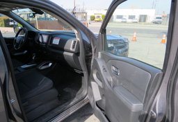 2022 Nissan Frontier - Thumbnail 17