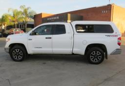 2017 Toyota Tundra 4WD - Thumbnail 5