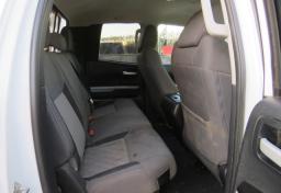 2017 Toyota Tundra 4WD - Thumbnail 34