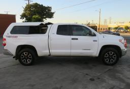 2017 Toyota Tundra 4WD - Thumbnail 6