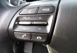 2019 Hyundai Veloster - Thumbnail 29