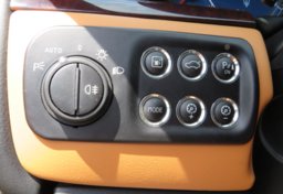 2015 Maserati GranTurismo - Thumbnail 31