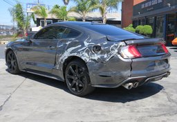 2020 Ford Mustang - Thumbnail 8