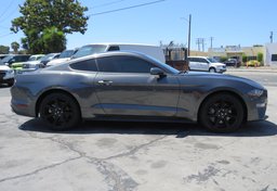 2020 Ford Mustang - Thumbnail 10