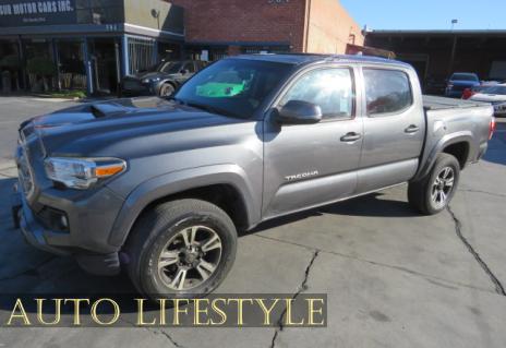 Picture of 2016 Toyota Tacoma